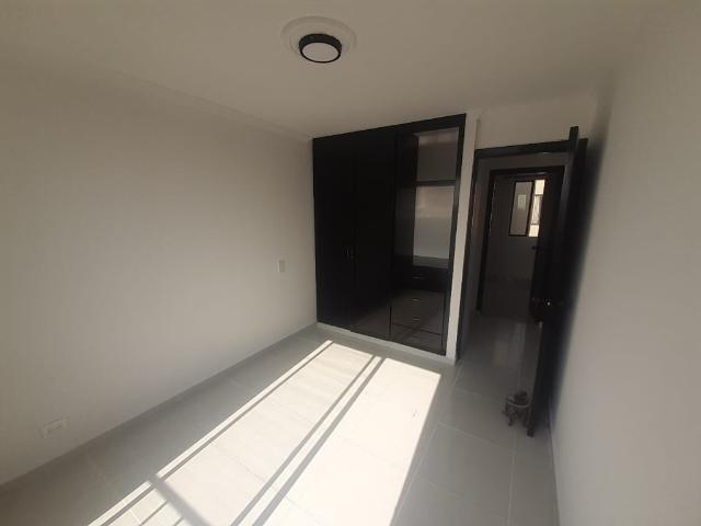 Apartamento En Arriendo En Cali En Las Granjas A353348