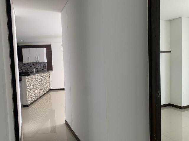 Apartamento En Arriendo En Cali En Normandia A327454