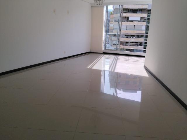 Apartamento En Arriendo En Cali En Normandia A327454