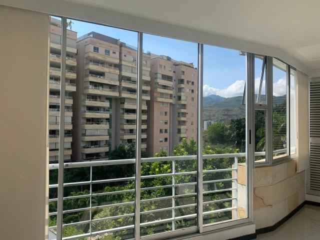Apartamento En Arriendo En Cali En Normandia A327454