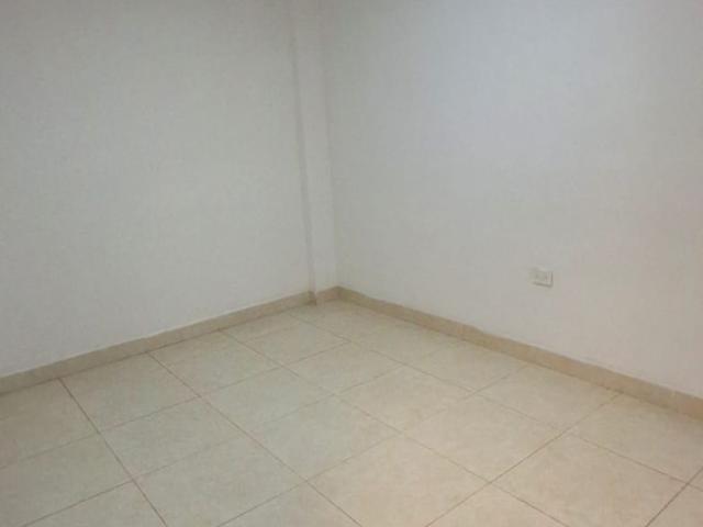 Apartamento En Arriendo En Cali En Salomia A327834