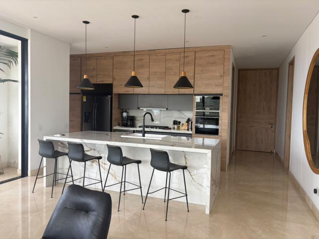 Apartamento en arriendo en Golondrinas, Cali