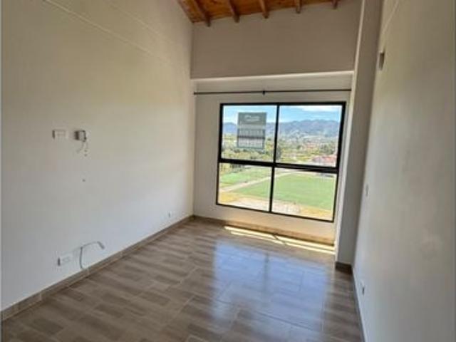 Apartamento en arriendo en Barrio La Bomba, El Carmen de Viboral