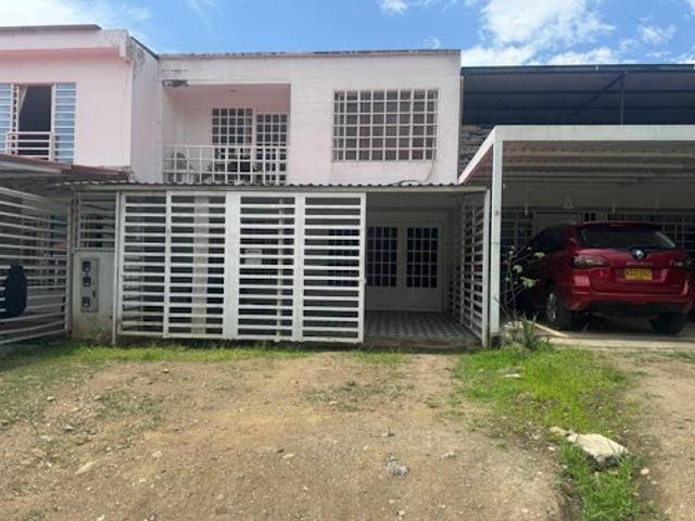 Apartamento en arriendo en Santa Lucia, Garzón