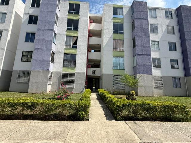 Apartamento en arriendo en El Rodeo, Jamundí