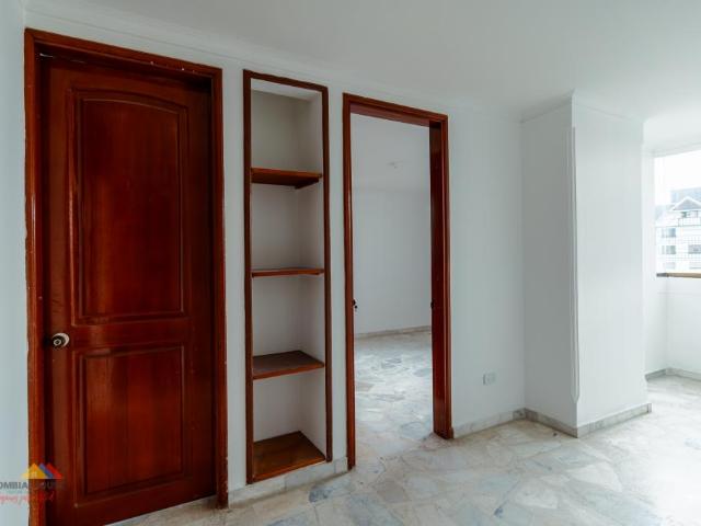 Apartamento En Arriendo En Pereira En La Rebeca A115796
