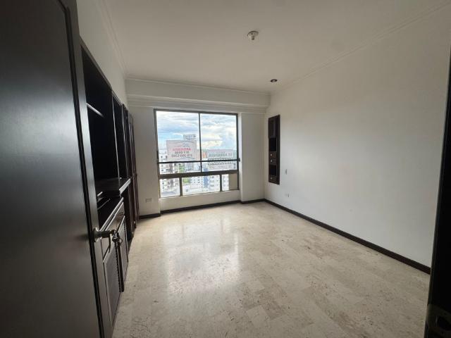 Apartamento En Arriendo En Pereira En Los Alpes A299125