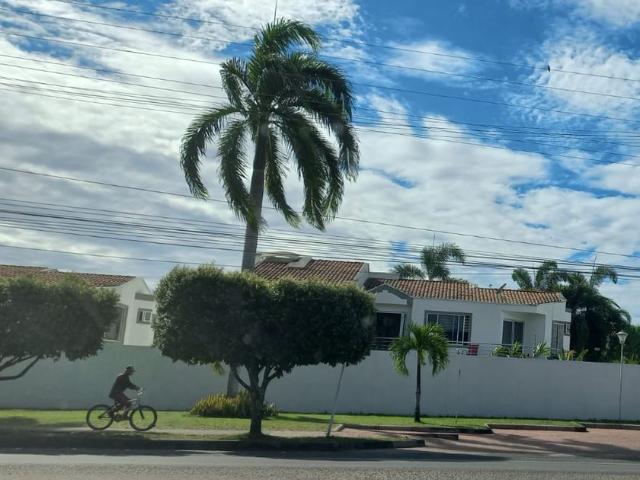 Apartamento en arriendo en Neiva, Huíla