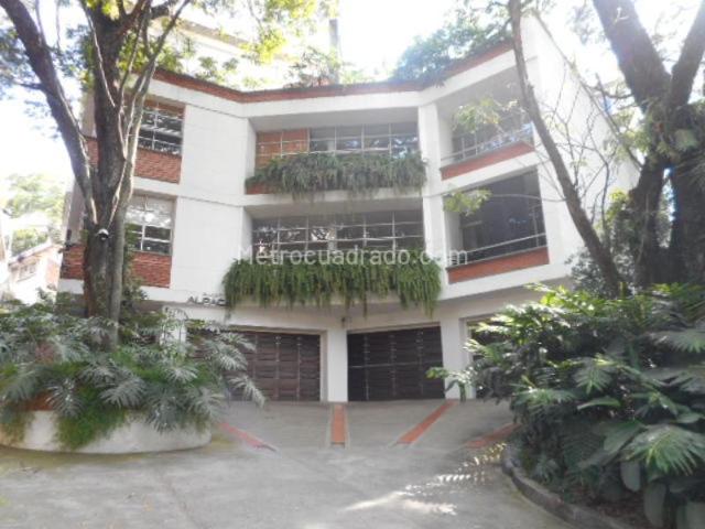 Apartamento en arriendo en Los Andes, Cali