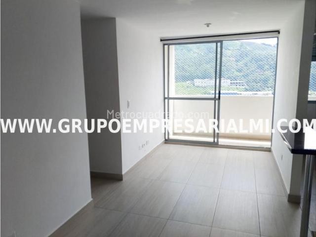 Apartamento en arriendo en La Tablaza, Valle de Aburrá