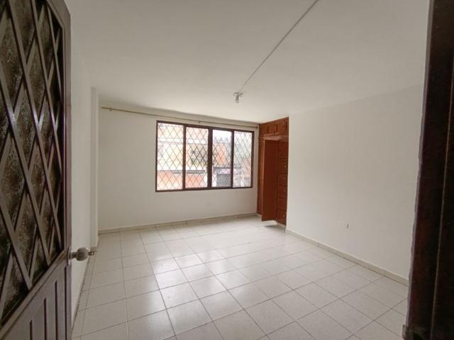 Apartamento en arriendo en La Alianza, Cali