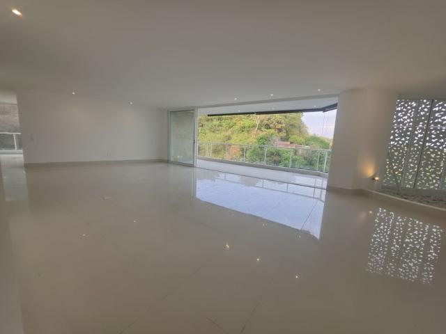 Apartamento en arriendo en Altos de Normandía - Bataclán, Cali