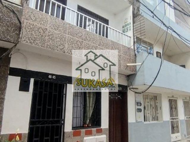 Apartamento en arriendo en Barrio Playa Rica, Itagüí