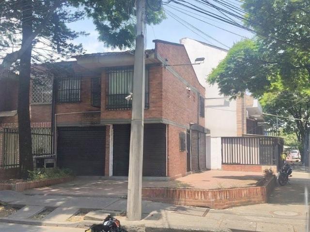 Apartamento en arriendo en El Limonar, Cali