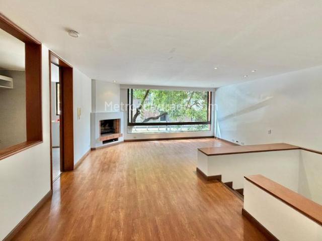 Apartamento en arriendo en Acevedo, Huíla