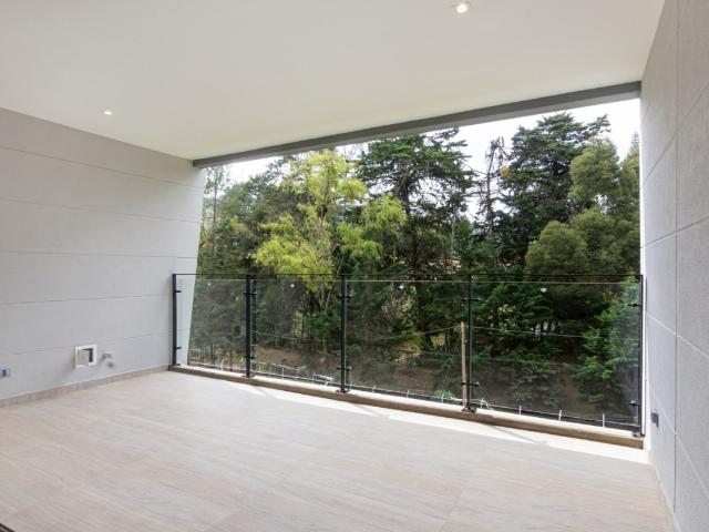 Apartamento en arriendo en Sajonia, Oriente
