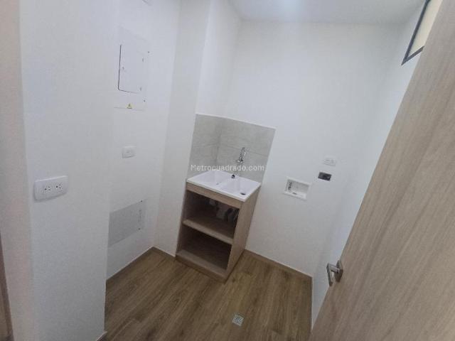 Apartamento en arriendo en Sajonia, Oriente