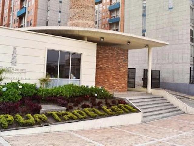 Apartamento en arriendo en Veinte De Julio, Bogotá