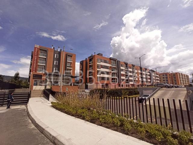 Apartamento en arriendo en Centro, Cundinamarca