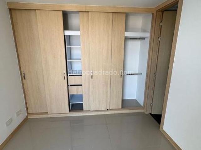 Apartamento en arriendo en Granate, Cali