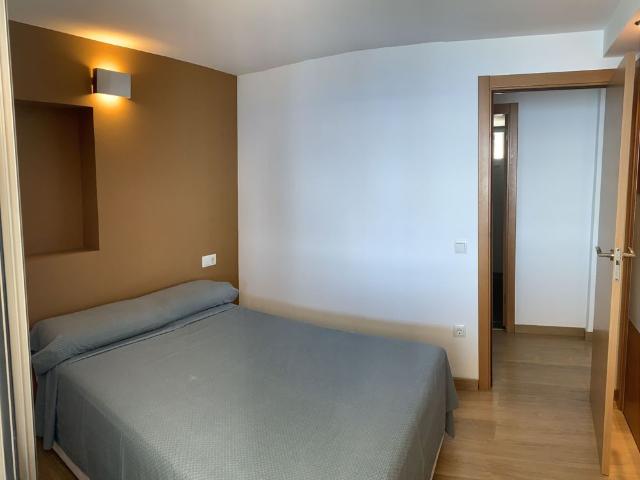 Apartamento en alquiler en Alicante, Valencia