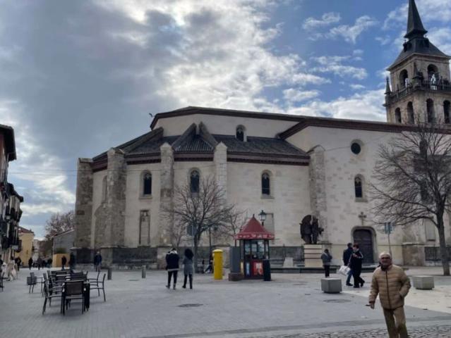 Apartamento en alquiler en Distrito II, Alcalá De Henares