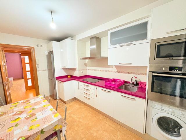 Apartamento en venta en Ponferrada, Cuatrovientos