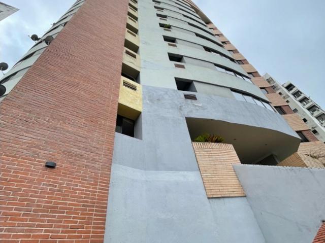 Apartamento en venta en El Parral, Valencia