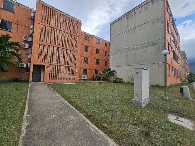 Apartamento en alquiler en La Cumaca, Carabobo