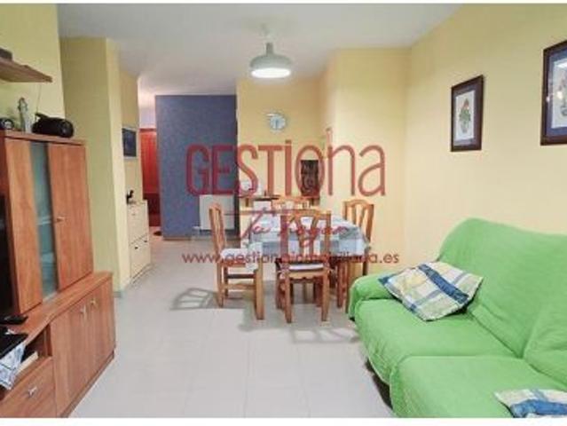 Piso en venta en Hinojales, Barrio Pedroso