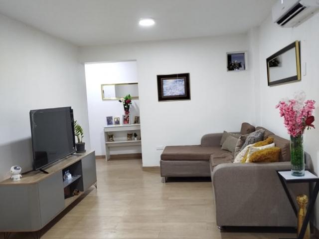 Apartamento en venta en La Viña, Valencia