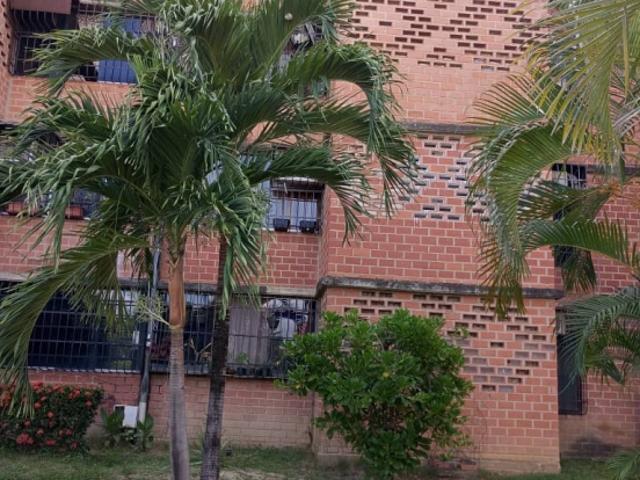 Apartamento en alquiler en Guarenas, Miranda