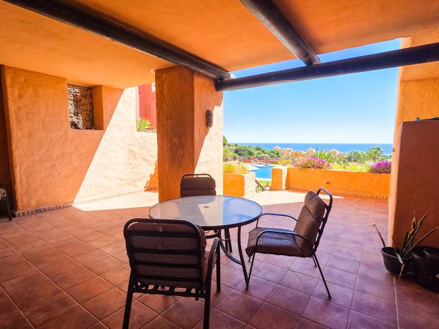 Piso en venta en Castillo de la Duquesa, Manilva