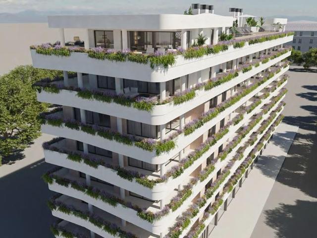 Apartamento en venta en Estepona, Málaga