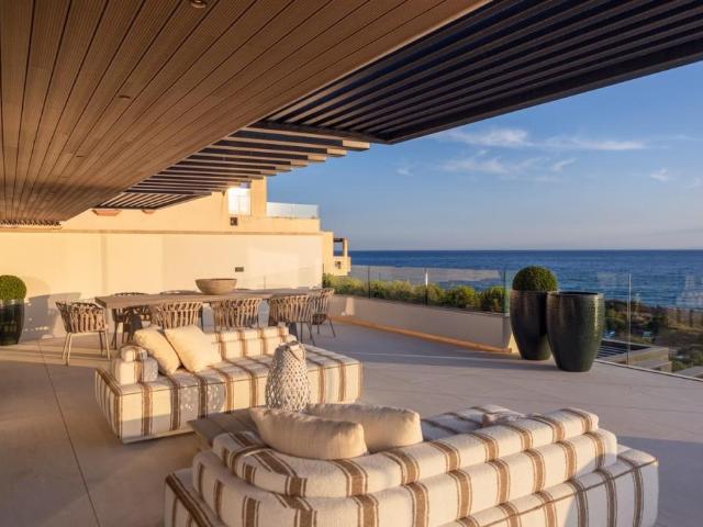Apartamento en venta en Estepona