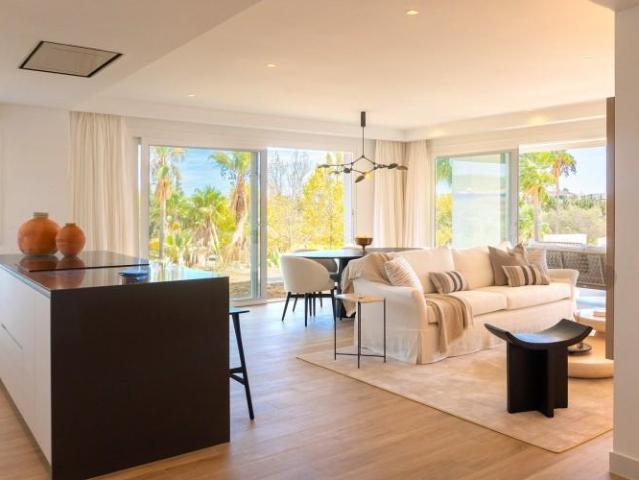 Apartamento en venta en Costa del Sol Occidental, Andalucía
