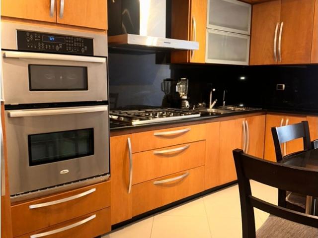 Apartamento en venta en El Parral, Valencia