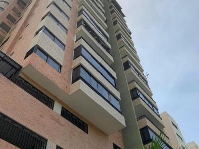 Apartamento en venta en El Parral, Valencia