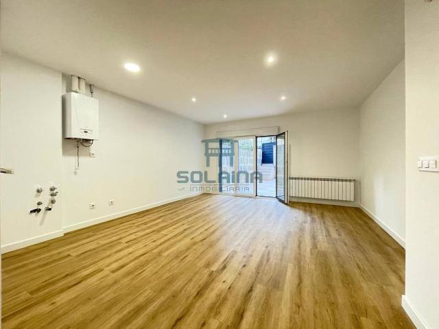 Apartamento en venta en Centro, Ourense
