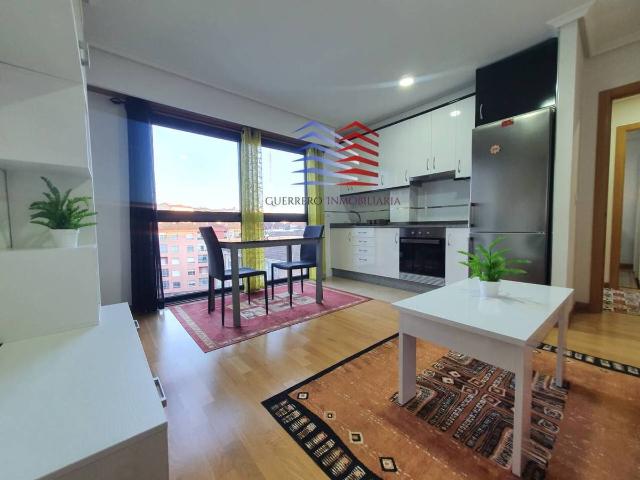Apartamento en venta en Ourense, Gomesende