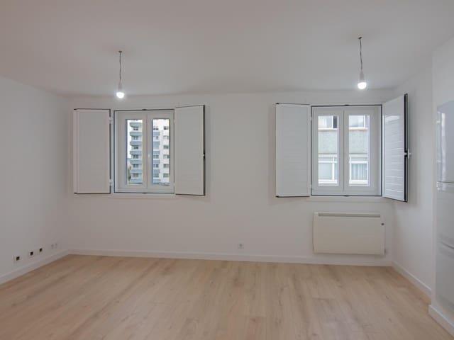 Apartamento en venta en San Cristovo das Viñas, A Coruña
