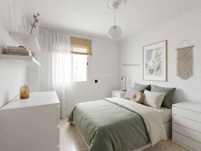 Apartamento en venta en Alcalá De Guadaíra, Andalucía
