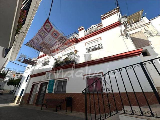 Apartamento en venta en Alcaucín, Málaga