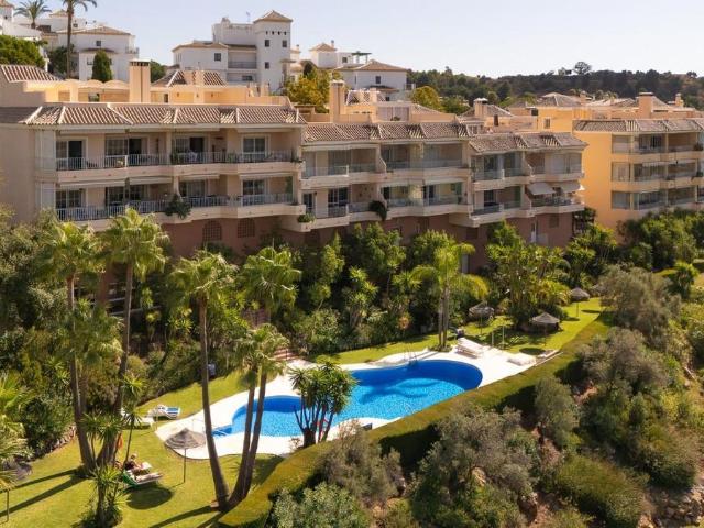 Apartamento en venta en Alhaurín El Grande, Málaga