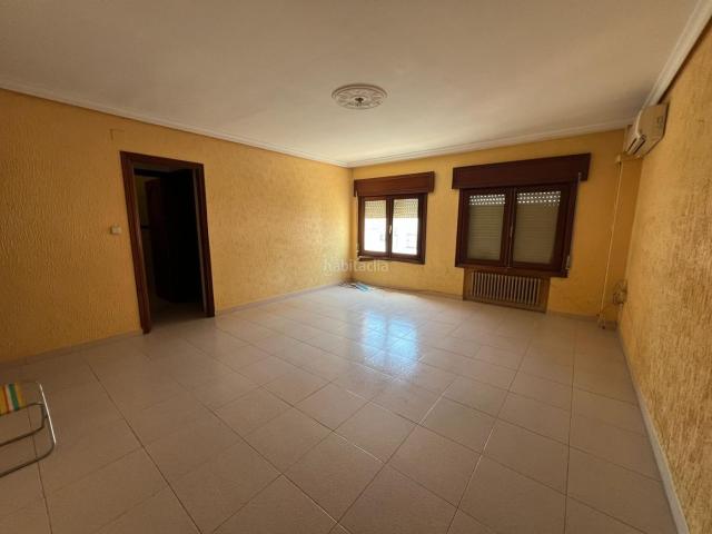 Apartamento en venta en Almadén, Castilla-La Mancha