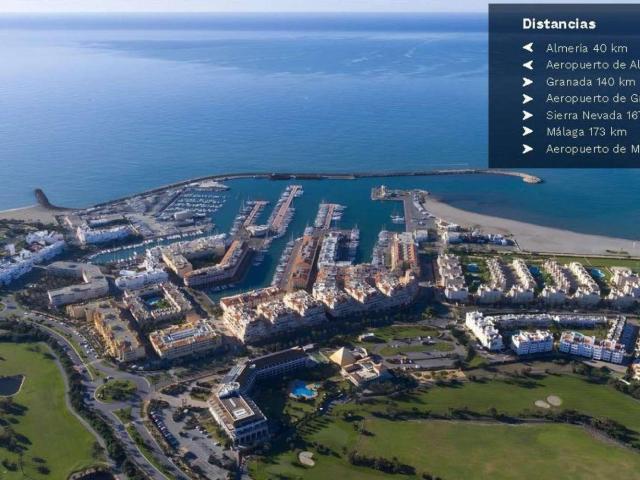 Apartamento en venta en Oliveros, Almería