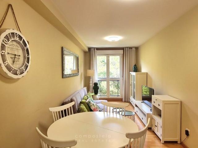 Apartamento en alquiler en Ames, Seidón