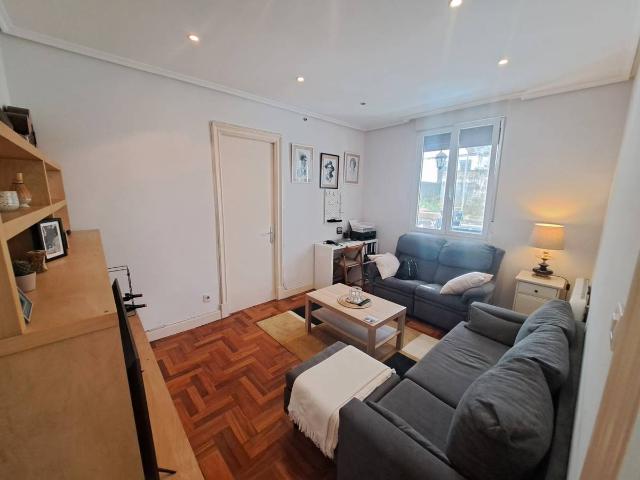 Apartamento en venta en Bilbao, Casco Viejo