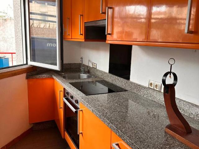 Apartamento en venta en Ares, Ferrol