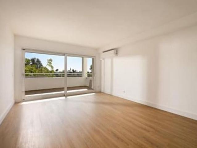 Apartamento en venta en Atalaya-Isdabe, Costa del Sol Occidental